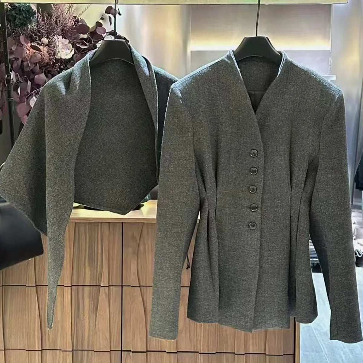 Éloria – blazer femme à col écharpe élégant minimaliste