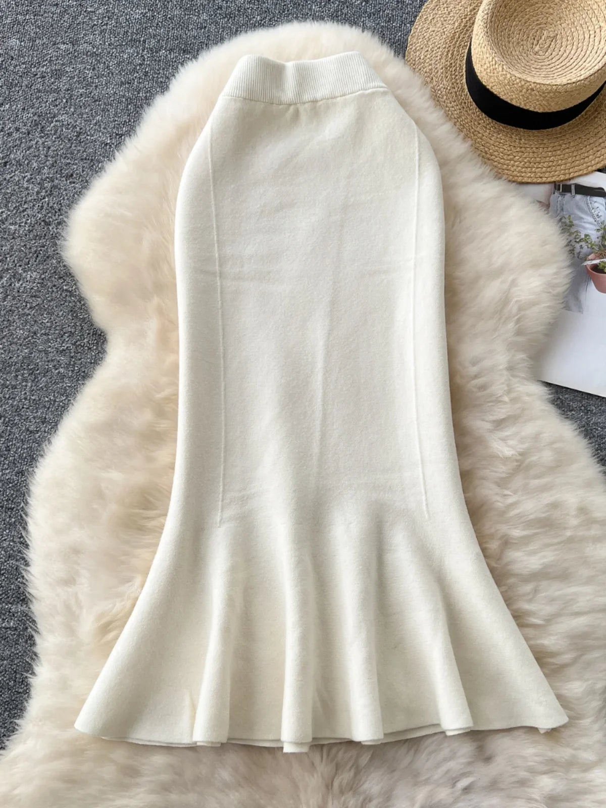 Almae – jupe mi-longue tricotée taille haute esprit sirène