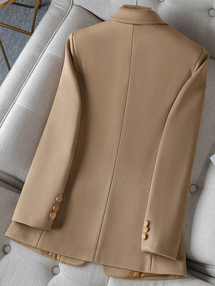 Clara – blazer slim femme chic pour le bureau automne hiver