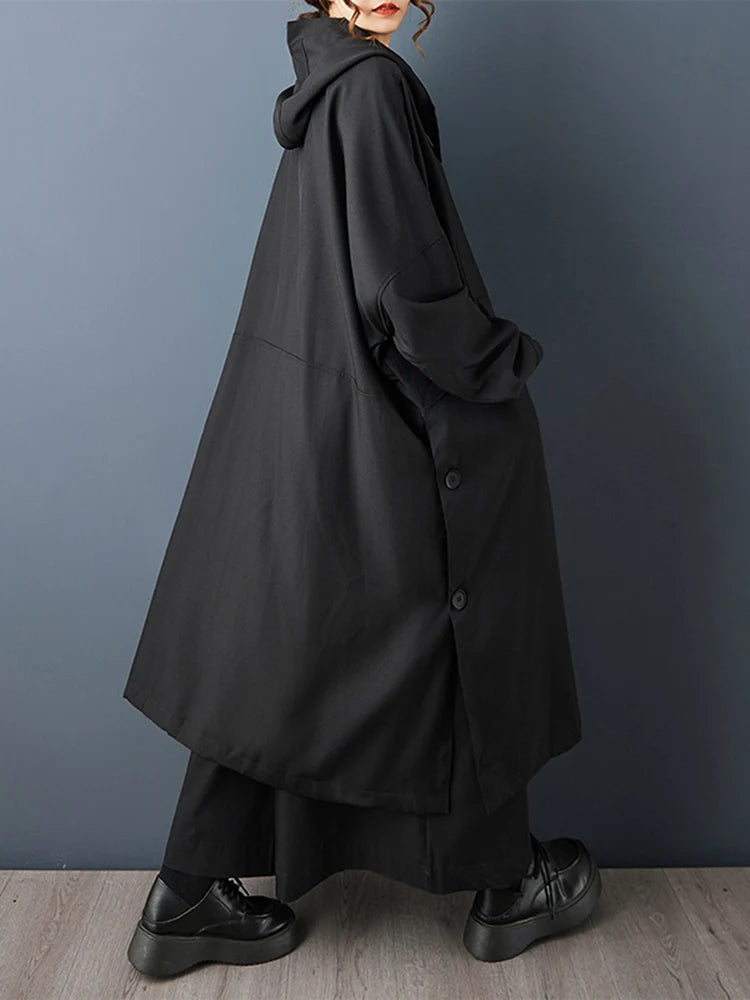 Noara – Trench long oversize femme à capuche style urbain