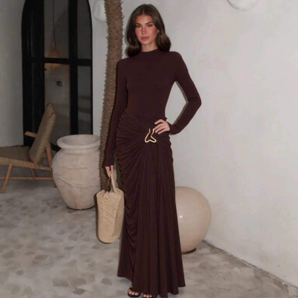 Althéa – robe longue tricotée moulante femme avec détail bijou