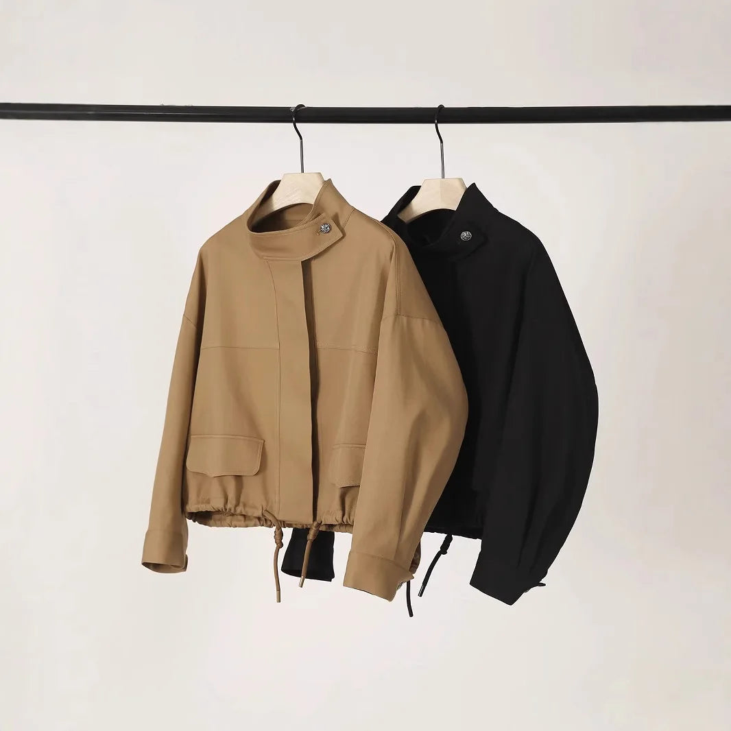 Soline – Manteau court femme coupe-vent à col montant style urbain