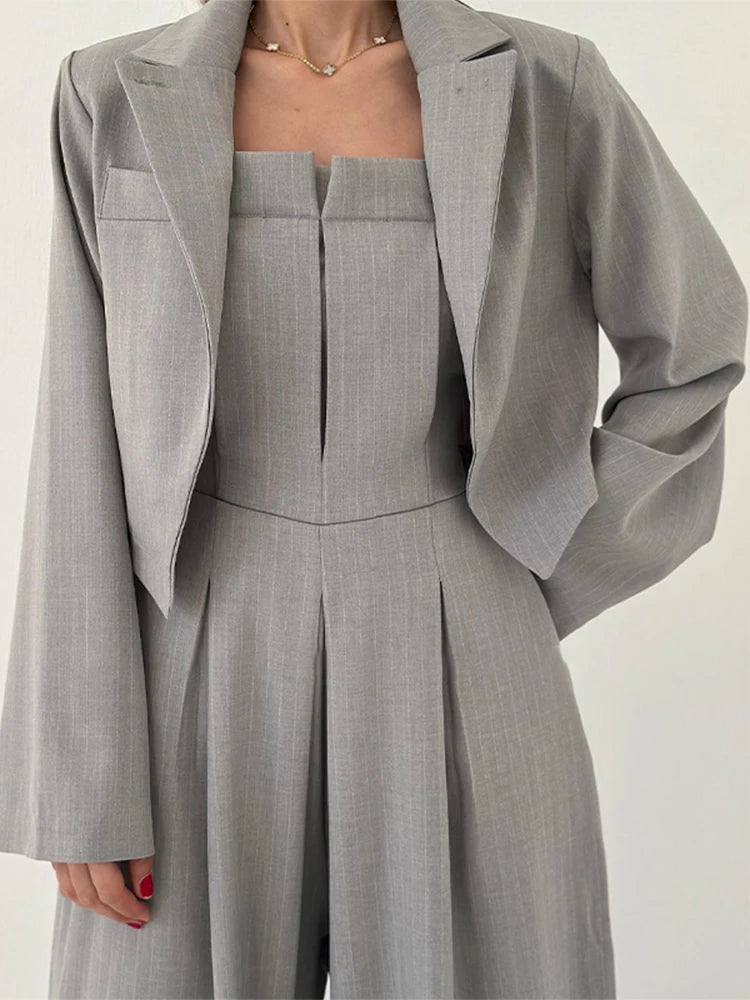 Selma – ensemble costume femme épaules dénudées pantalon large